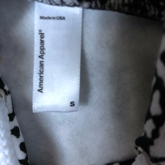 Black and white american apparel sweatshirt - Picture 2 of 3